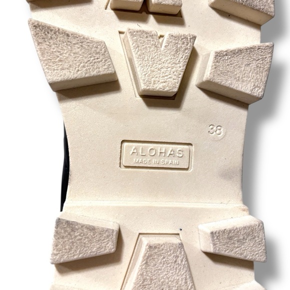 ALOHAS Roxie Marcona Black and Cream Chunky Leather Platform Boots Size 38 - Picture 5 of 10